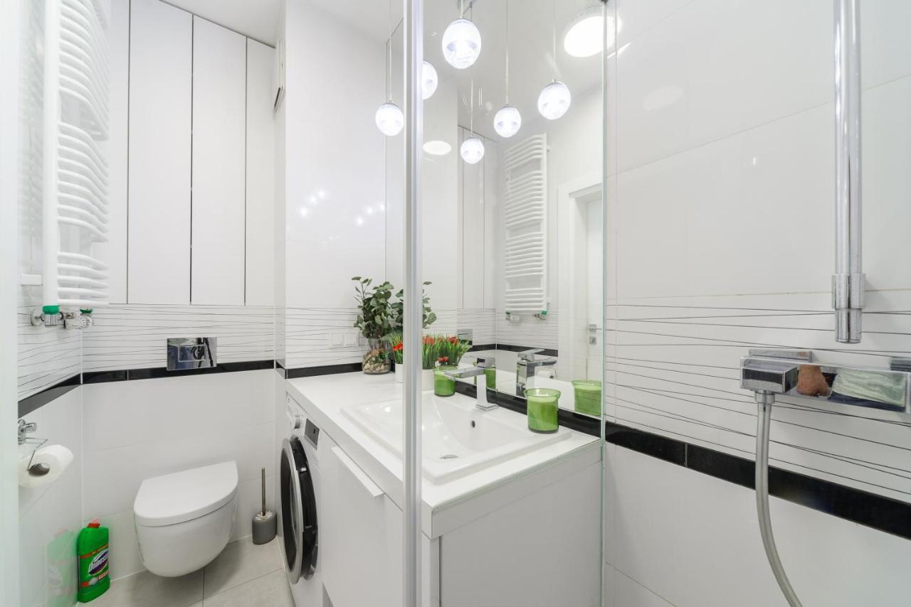 وارسو Luxury Apartment On Grzybowska Street المظهر الخارجي الصورة