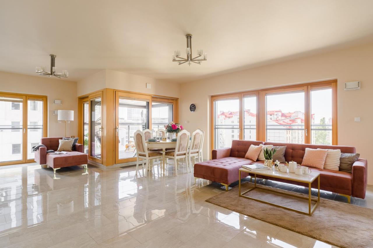 وارسو Luxury Apartment On Grzybowska Street المظهر الخارجي الصورة